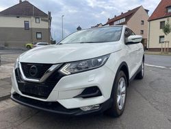 Weiß Gebraucht 2017 Nissan Qashqai Acenta SUV | 12.990 € (Fairer Preis)