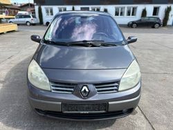 Grau Gebraucht 2004 Renault Scénic II Privilege Van / Kleinbus | 1.350 € (Fairer Preis)