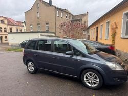 Grau Gebraucht 2008 Opel Zafira Kombi | 2.300 € (Guter Preis)