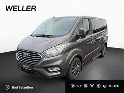 Grau Gebraucht 2021 Ford Tourneo Titanium Van / Kleinbus | 32.910 € (Superpreis)