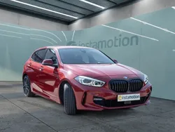 Rot Gebraucht 2023 BMW 118 Sport Line Kleinwagen | 30.500 € (Teuer)