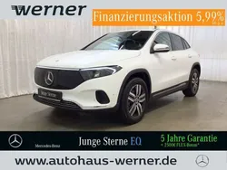 Weiß Gebraucht 2024 Mercedes EQA250+ Advanced SUV | 39.793 €