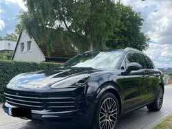 Blau Gebraucht 2018 Porsche Cayenne SUV | 51.900 € (Fairer Preis)