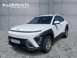 Atlas white (weiß) Neu 2025 Hyundai Kona Select SUV | 27.596 € (Superpreis)