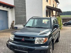Grün Gebraucht 2002 Mitsubishi Pajero SUV | 2.760 € (Superpreis)