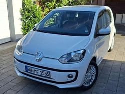 Weiß Gebraucht 2014 VW up! Groove Kleinwagen | 5.300 € (Fairer Preis)