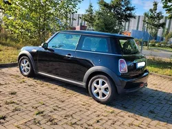Schwarz Gebraucht 2010 Mini ONE Kleinwagen | 3.500 € (Fairer Preis)