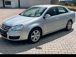 Silber Gebraucht 2005 VW Jetta Limousine | 3.100 € (Fairer Preis)