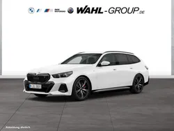 Weiß Neu 2025 BMW i5 M Sport Limousine | 68.890 € (Guter Preis)