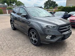 Grau Gebraucht 2019 Ford Kuga ST-Line SUV | 18.900 € (Etwas zu teuer)