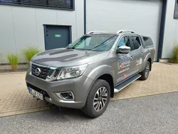 Grau Gebraucht 2017 Nissan Navara Tekna Abholung | 23.800 €