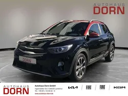 Schwarz Gebraucht 2018 Kia Stonic Platinum Edition SUV | 14.790 € (Fairer Preis)