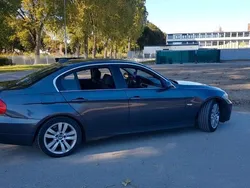 Grau Gebraucht 2005 BMW 330 Limousine | 8.000 € (Fairer Preis)