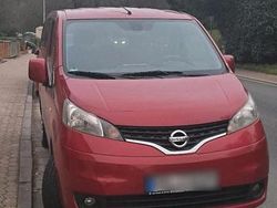 Rot Gebraucht 2012 Nissan Evalia Van / Kleinbus | 9.500 € (Fairer Preis)