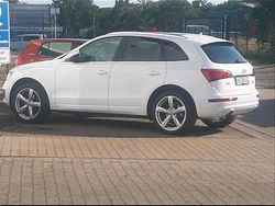 Weiß Gebraucht 2010 Audi Q5 SUV | 15.500 € (Teuer)