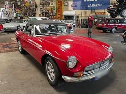 Rot Gebraucht 1972 MG B Cabrio | 18.900 €