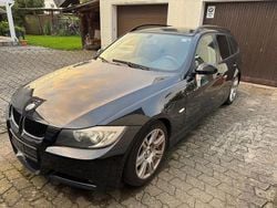 Schwarz Gebraucht 2007 BMW 320 Kombi | 3.500 € (Fairer Preis)