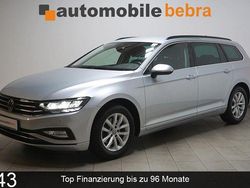 Silber Gebraucht 2023 VW Passat Business Limousine | 23.790 € (Fairer Preis)