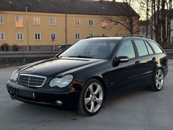 Schwarz Gebraucht 2003 Mercedes C180 Kombi | 1.390 € (Fairer Preis)