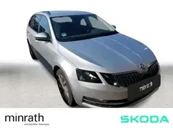 Silber Gebraucht 2020 Skoda Octavia Style Kombi | 20.960 € (Guter Preis)