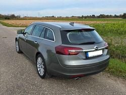 Grau Gebraucht 2016 Opel Insignia Kombi | 6.600 € (Guter Preis)