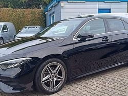Schwarz Gebraucht 2023 Mercedes A180 AMG line Limousine | 22.980 € (Guter Preis)