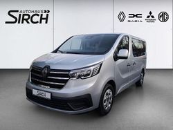 Grau Gebraucht 2024 Renault Trafic Evolution Van / Kleinbus | 32.990 € (Guter Preis)