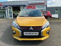 Citringelb/piano schwarz (m) Neu 2024 Mitsubishi Space Star Select+ Kleinwagen | 17.990 €