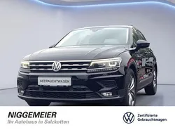 Deep black perleffekt (metallic) Gebraucht 2018 VW Tiguan Join SUV | 20.690 € (Teuer)