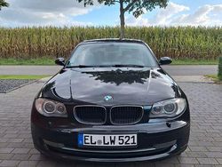 Schwarz Gebraucht 2009 BMW 118 Lifestyle Kleinwagen | 4.500 €