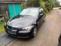 Schwarz Gebraucht 2007 BMW 320 Kombi | 1.500 € (Superpreis)