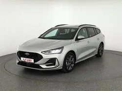 Grau Neu 2025 Ford Focus ST-Line X Kombi | 28.490 € (Guter Preis)