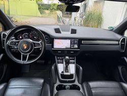 Blau Gebraucht 2018 Porsche Cayenne SUV | 41.900 € (Fairer Preis)
