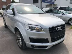 Eissilber metallic Gebraucht 2008 Audi Q7 S-Line SUV | 8.760 € (Superpreis)