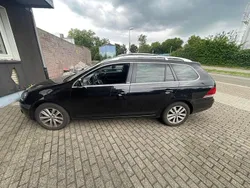 Schwarz Gebraucht 2011 VW Golf VI Kombi | 3.900 € (Fairer Preis)