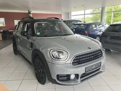 Grau Gebraucht 2019 Mini Countryman SUV | 21.385 €