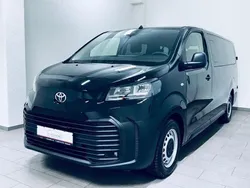 Schwarz Gebraucht 2024 Toyota Proace Verso Kombi | 36.380 € (Guter Preis)