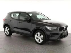 Onyx black metallic Neu 2025 Volvo XC40 Core SUV | 38.095 € (Superpreis)
