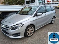 Silber Gebraucht 2015 Mercedes B200 Van / Kleinbus | 6.250 € (Fairer Preis)