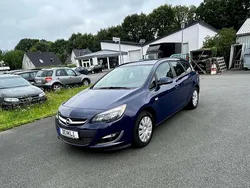 Blau Gebraucht 2012 Opel Astra Kombi | 3.999 € (Fairer Preis)