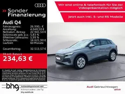 Grau Gebraucht 2023 Audi Q4 e-tron Basis SUV | 26.990 € (Guter Preis)