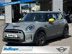 Grau Gebraucht 2022 Mini Cooper SE Essential Kleinwagen | 17.490 € (Guter Preis)