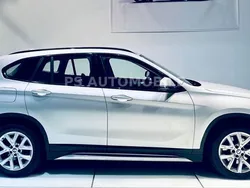 Glaciersilber metallic Gebraucht 2021 BMW X1 Sport Line SUV | 23.998 € (Guter Preis)
