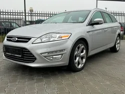 Silber Gebraucht 2014 Ford Mondeo Titanium Kombi | 4.199 €