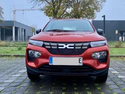 Gebraucht 2023 Dacia Spring Essentiel Kleinwagen | 12.490 € (Fairer Preis)