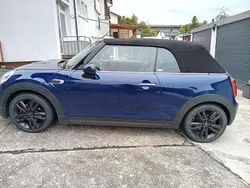 Blau Gebraucht 2017 Mini Cooper Kleinwagen | 17.500 € (Teuer)