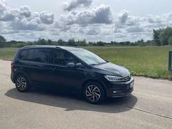 Schwarz Gebraucht 2019 VW Touran Join Van / Kleinbus | 19.500 € (Guter Preis)