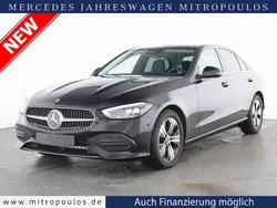 Schwarz Gebraucht 2024 Mercedes C220 Avantgarde Limousine | 40.950 € (Fairer Preis)