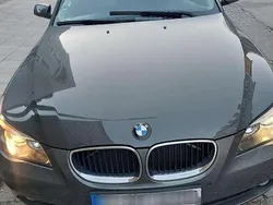 Grau Gebraucht 2005 BMW 523 Limousine | 3.800 €