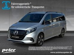 Hightechsilber metallic Gebraucht 2024 Mercedes EQV300 Avantgarde Van / Kleinbus | 59.990 € (Teuer)